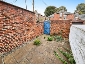 Photo 1- click for photo gallery